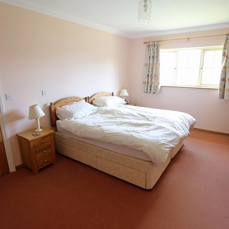 Redlands Farm Bed & Breakfast Stanwick  Dış mekan fotoğraf