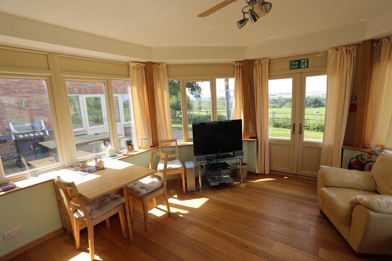 Redlands Farm Bed & Breakfast Stanwick  Dış mekan fotoğraf